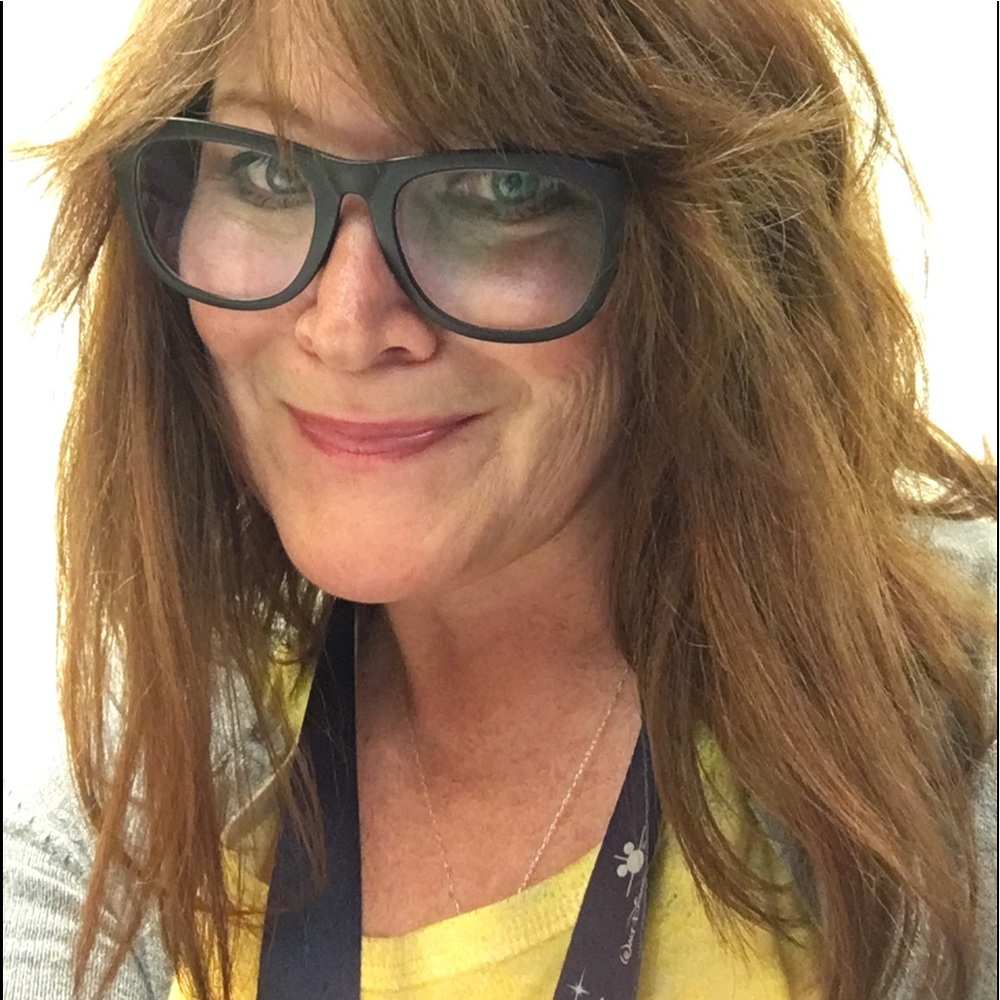 Meet your Posher, Sally
